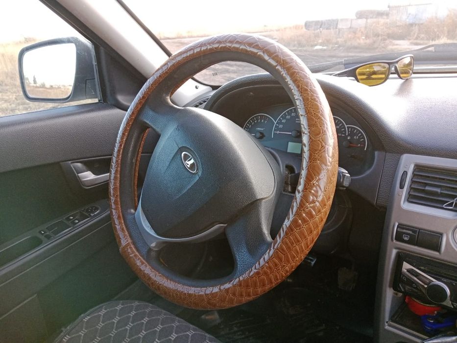 Лада приора универсал