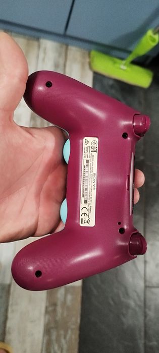 Плейстейшън 4 Playstation 4 и 6 игри