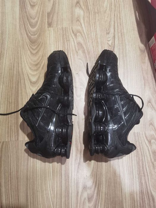 Nike shox mărimea 42