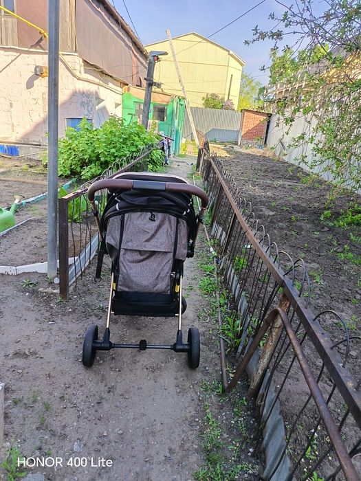 Продам коляску, 25000т + торг