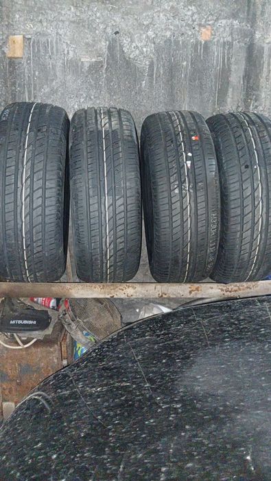 Шины летние на 17