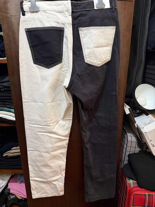 Дънки Bershka EUR42 (Черно и бяло)