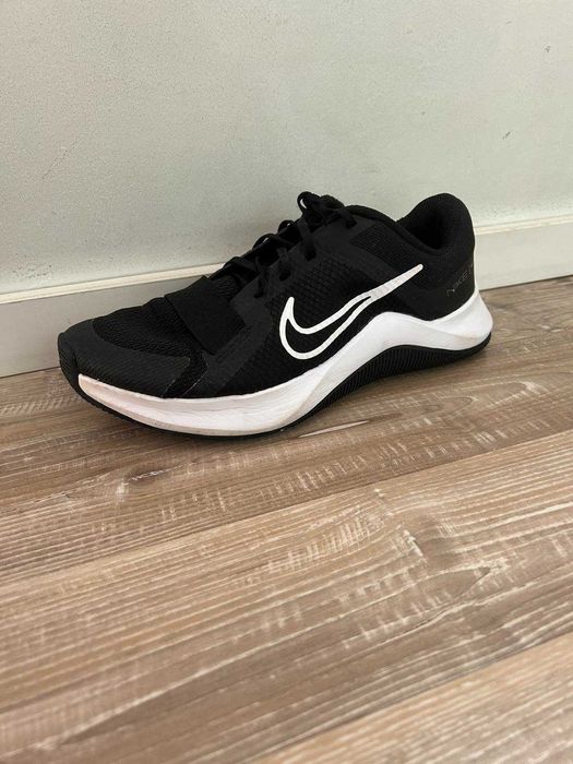 Обувки Nike MC Trainer 2 женски