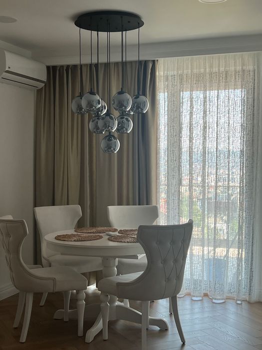 Apartament de închiriat