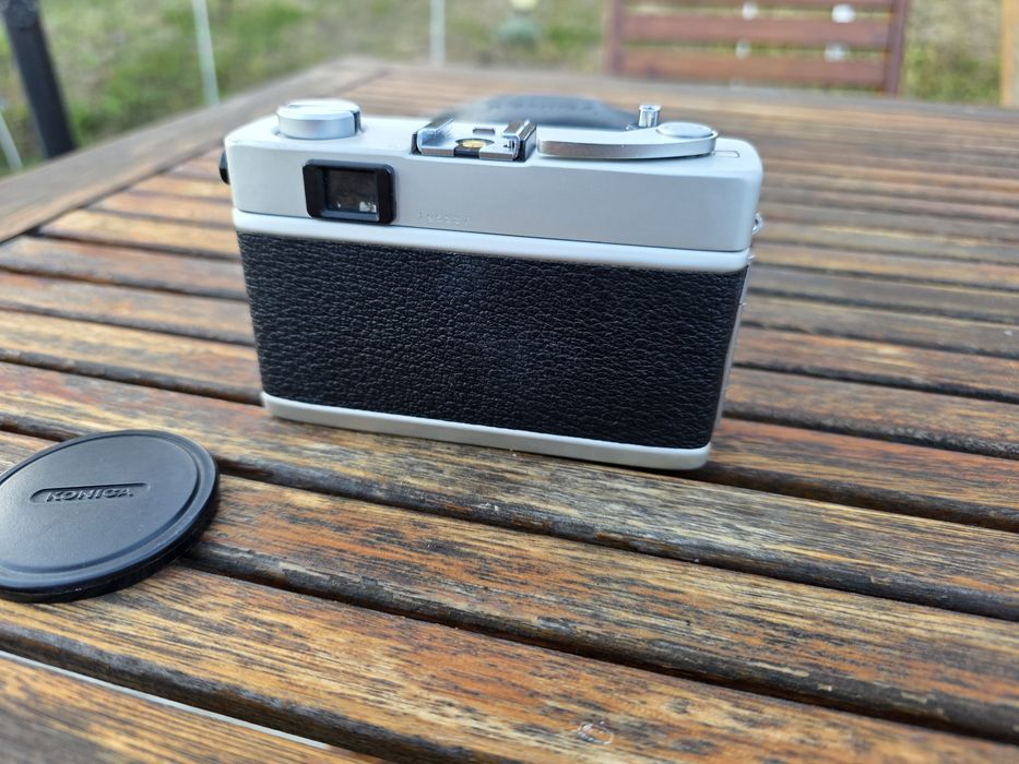 Konica C35 impecabila
