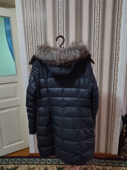 Зимний куртка с капюшоном