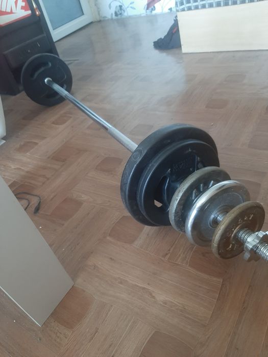 Штанга с допалнителни тежасти