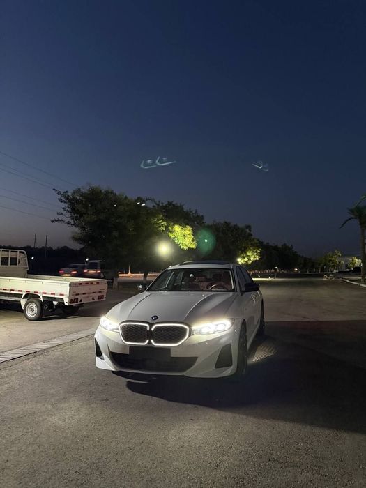 BMW I3 40 L
Yili 2025