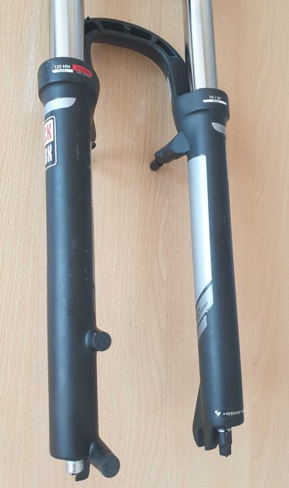 Вилка RockShox 26" модел FS-XC28-TK-A2