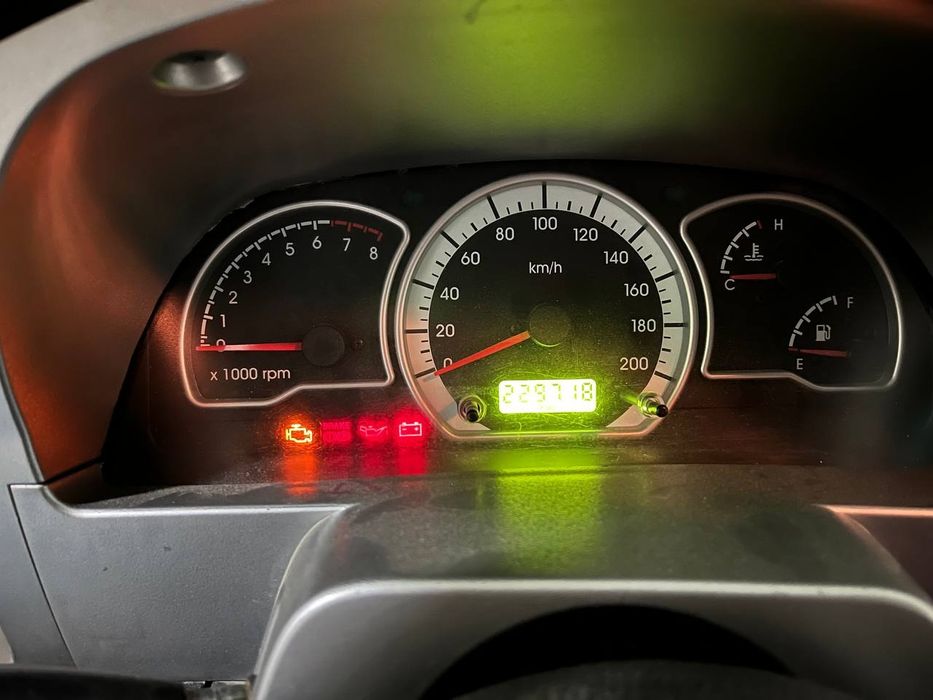 Nexia 2 srochni sotiladi