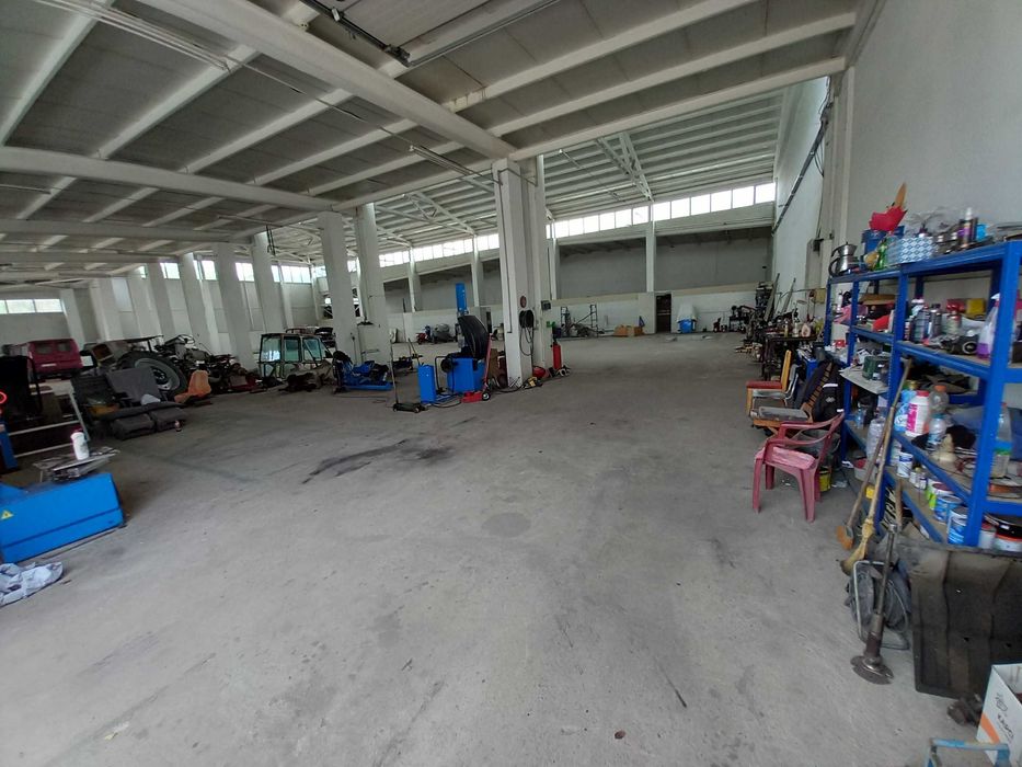 Дава се под наем Промишлена сграда в Разград, Бели Лом - 2765 кв.м за 5000 € - Снимка #17