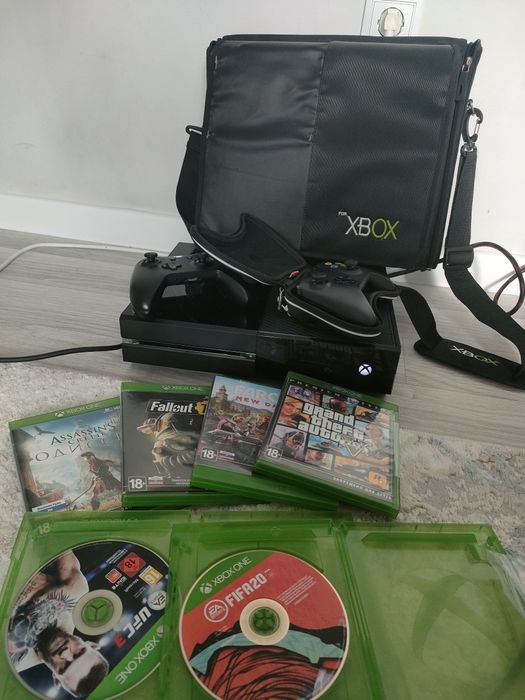 Xbox one  500 гб