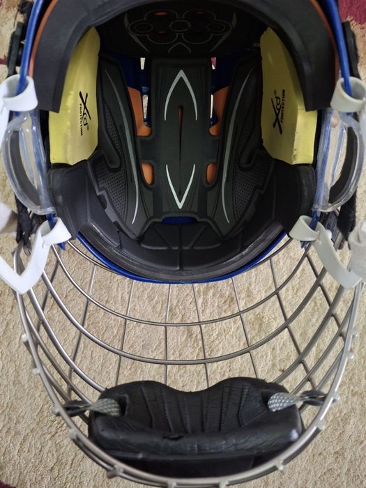 Шлем,каска хоккей