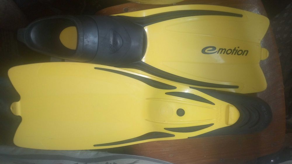 Francis Плавници 36 размер