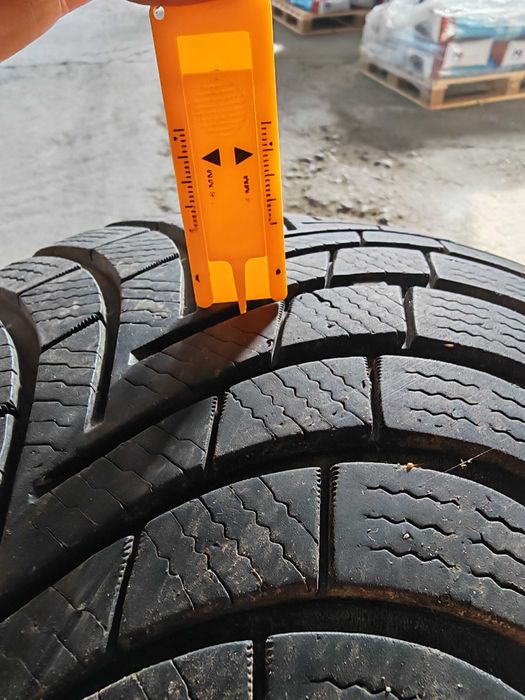 Гуми Maxxis 195/55/15 зимни