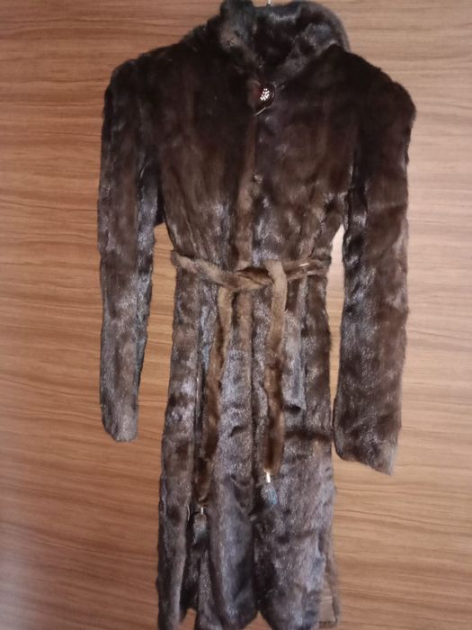 Продам шубу норковая.