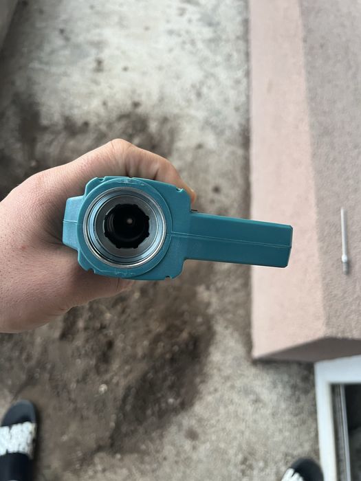 Пълнител (приставка) за винтоверт макита (makita)