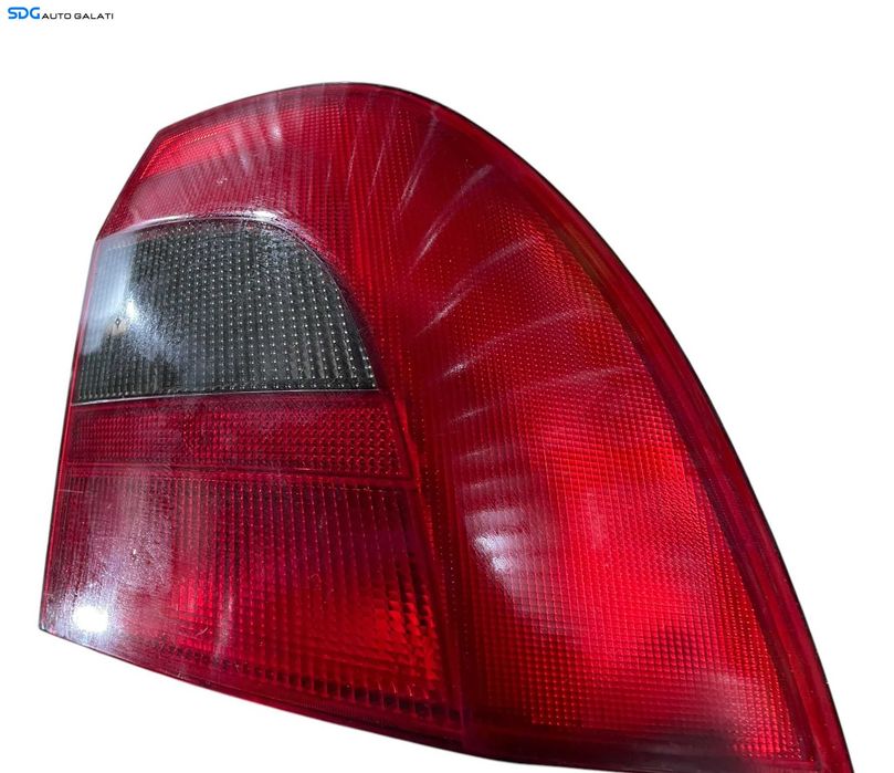 Stop Lampa Tripla Dreapta Opel Vectra B 1995 - 2002 [LR0279]