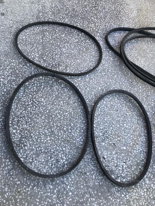 Машинни ремъци различни размери