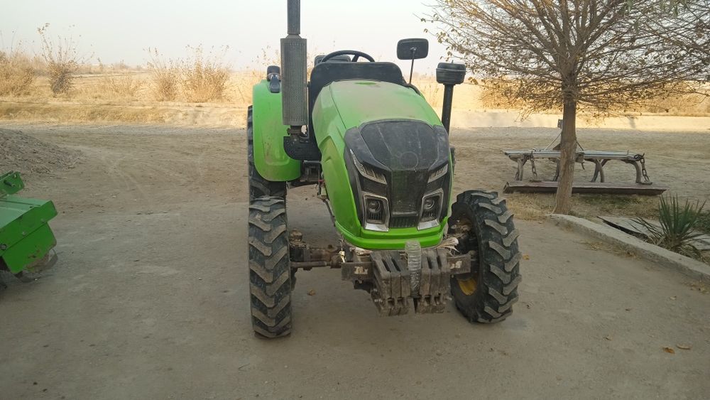 Mini traktor sotiladi