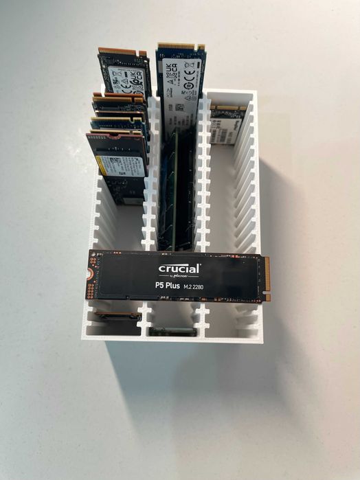 Быстрый SSD M.2 NVMe Crucial P5 Plus 1TB