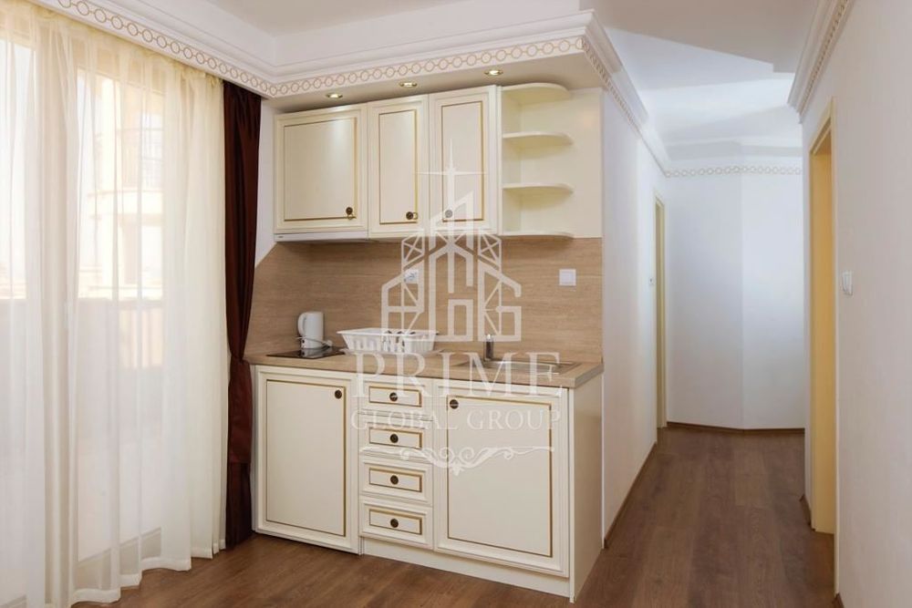 Продава се Тристаен апартамент в к.к. Слънчев бряг - 89 кв.м за 2273 €/кв.м - Снимка #4