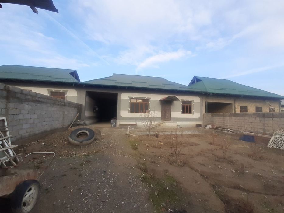 Ҳовли сотилади Фарход посёлка Дўстлик