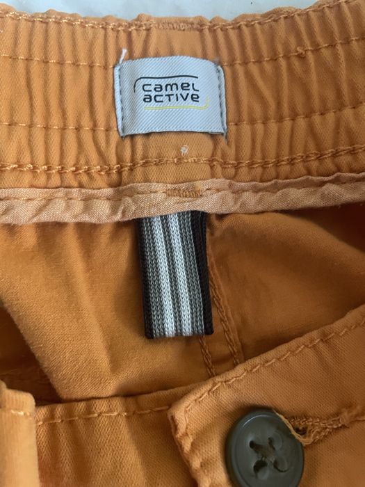 Къси панталони-тип бермуди