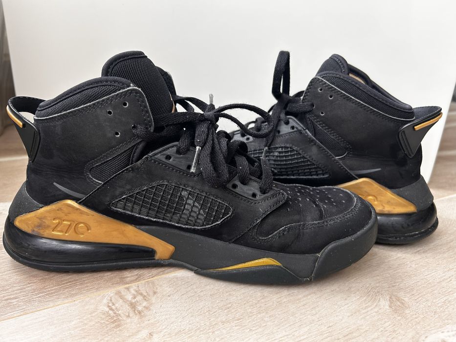 Pantofi sport  Nike Air Jordan Mars 270, mărimea 41