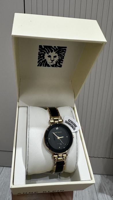 Часы Anna klein
