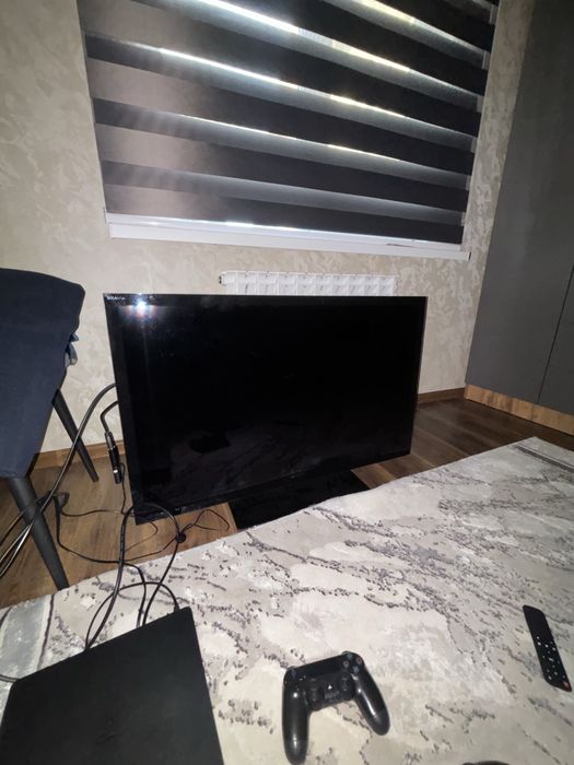 Продам playstation 4 slim