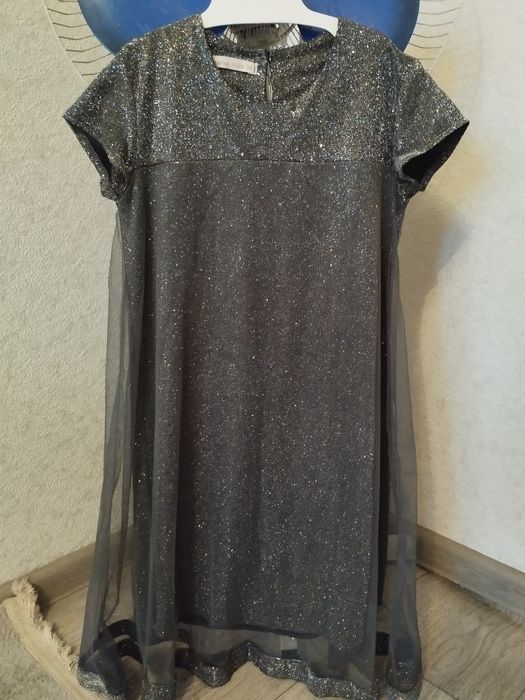 Элегантное платье для девочек