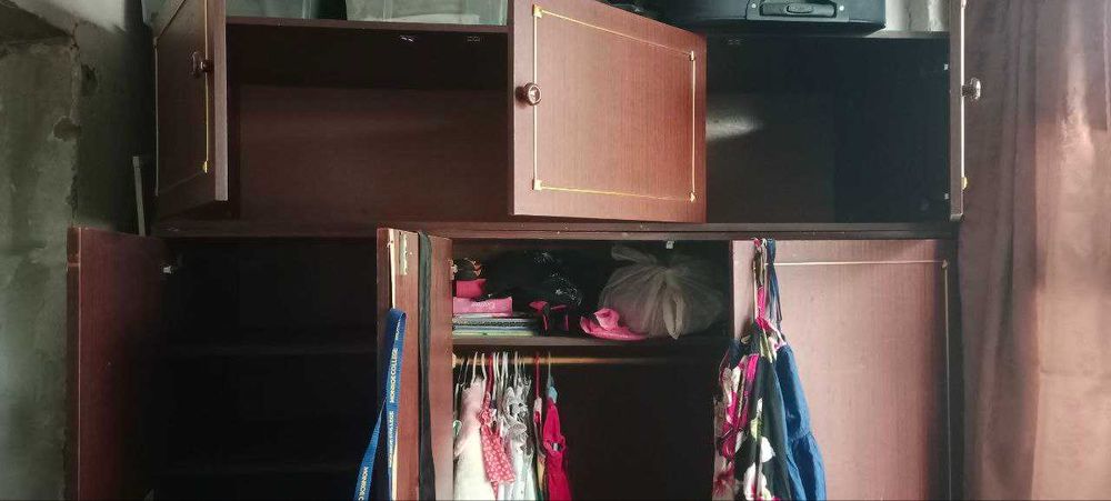 Шкаф шифоньер с антрисолями