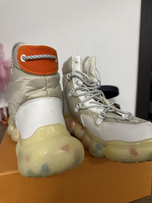 Кроссовки унисекс