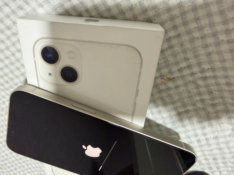 Продам iPhone 13 128 память