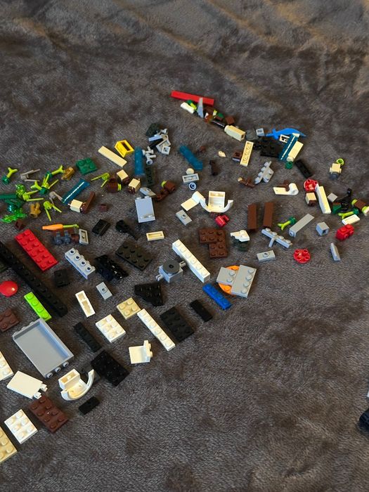 Лего конструктор.