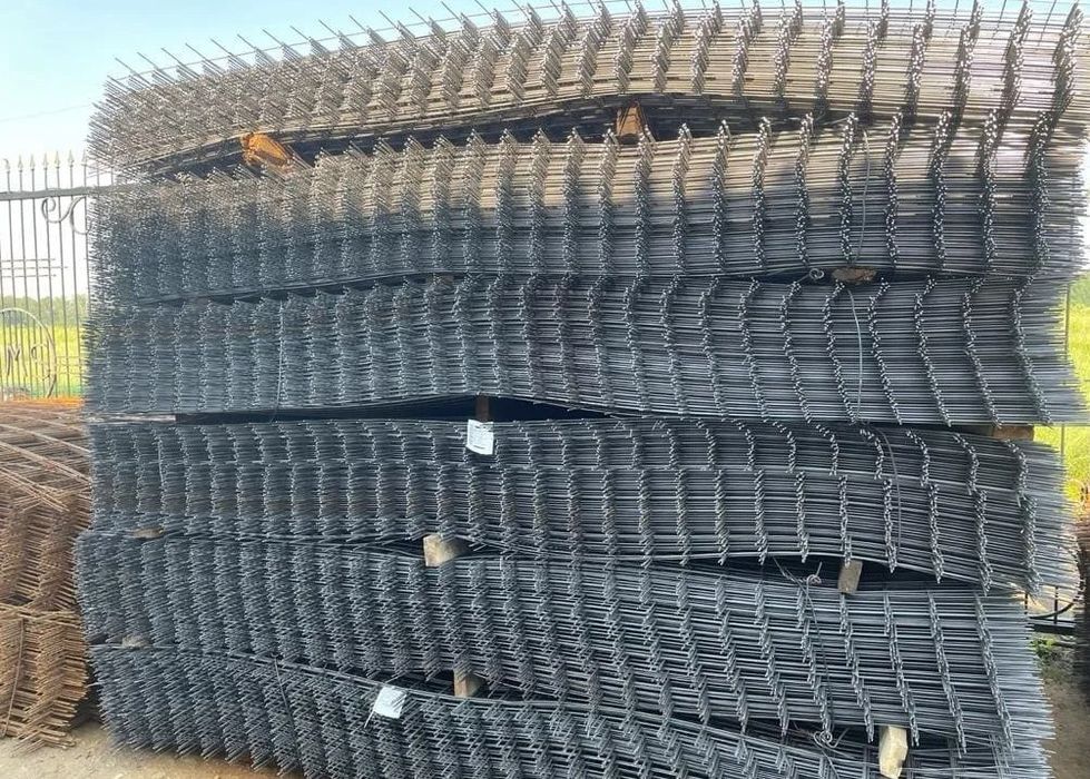 Дорожная сетка. Армирующая сетка для бетона