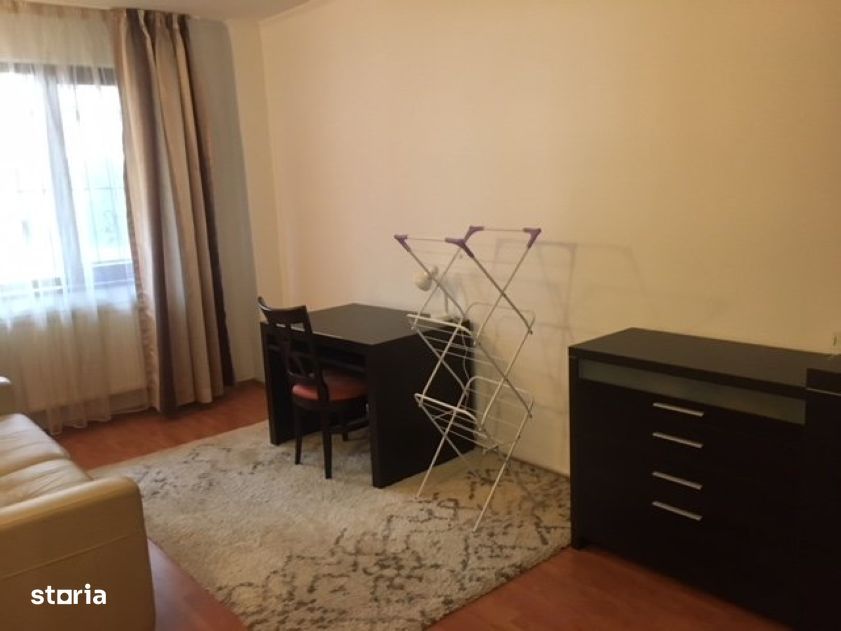 Apartament spatios 3 camere ~ Parter inalt ~ Balcon 8 mp