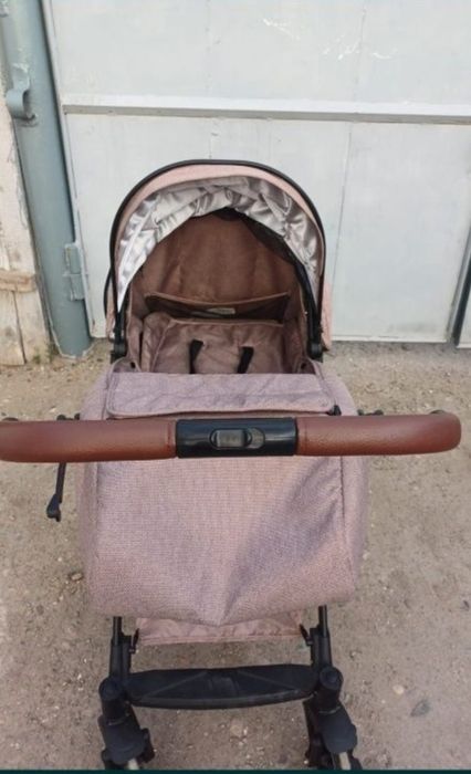 Продам детскую калаяску