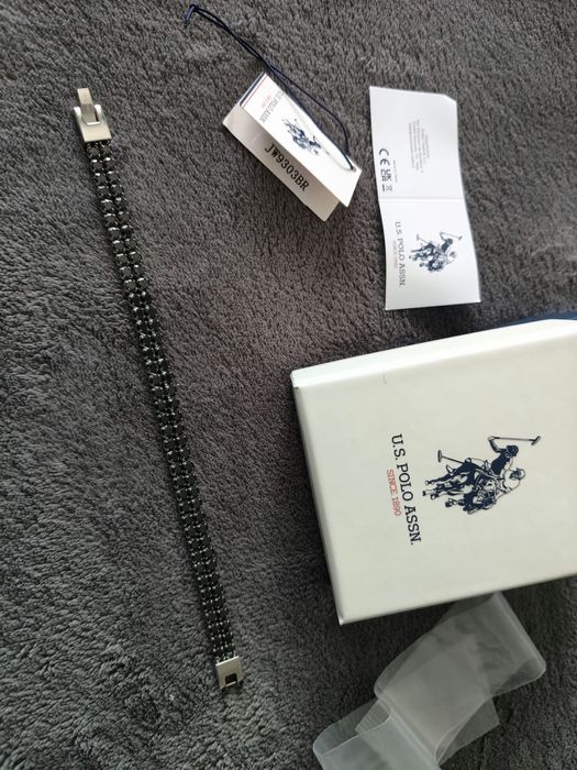 US Polo Assn bratara barbati otel inoxidabil cu strasuri negre 21 cm lungime in stare foarte buna
