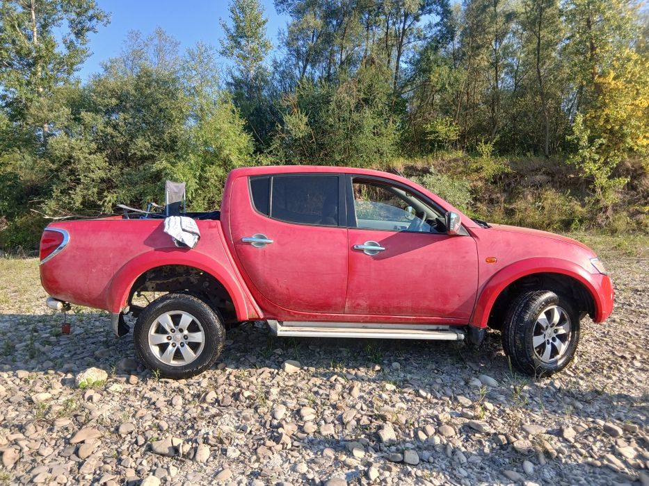 Vând mitsubishi l200 volan dreapta
