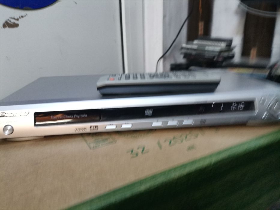 Pioneer  plus dvd uri pt piese sau restaurare