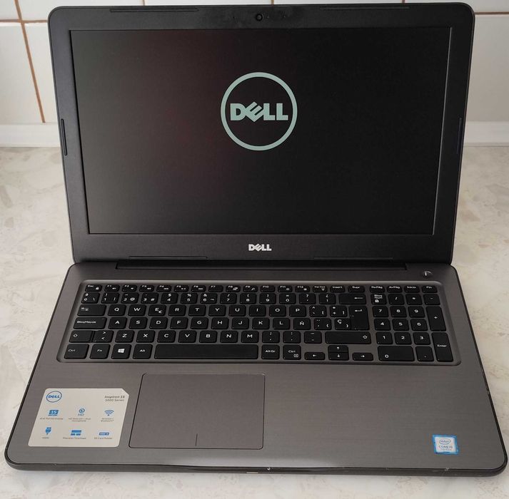 Dell Inspiron 5567-Intel i5-7200u-ddr4