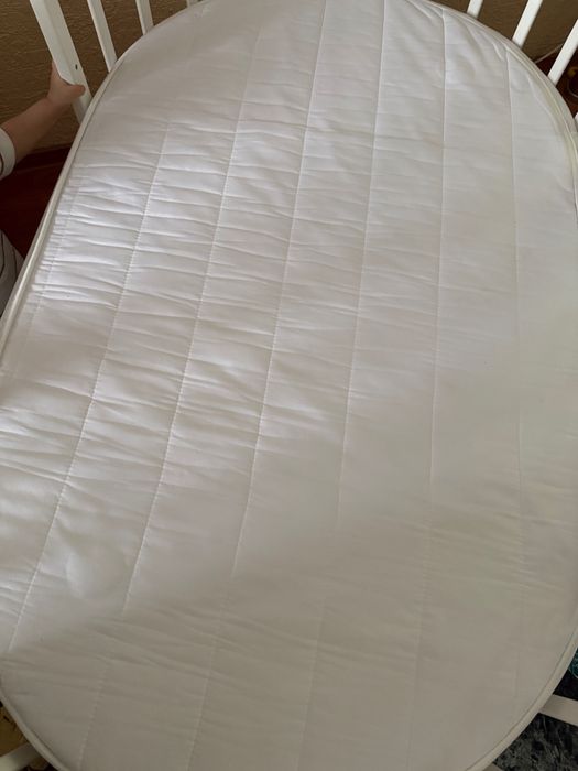 Продам детскую кровать за пол цены