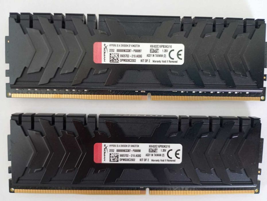 Memorii RAM DDR4 4x8GB