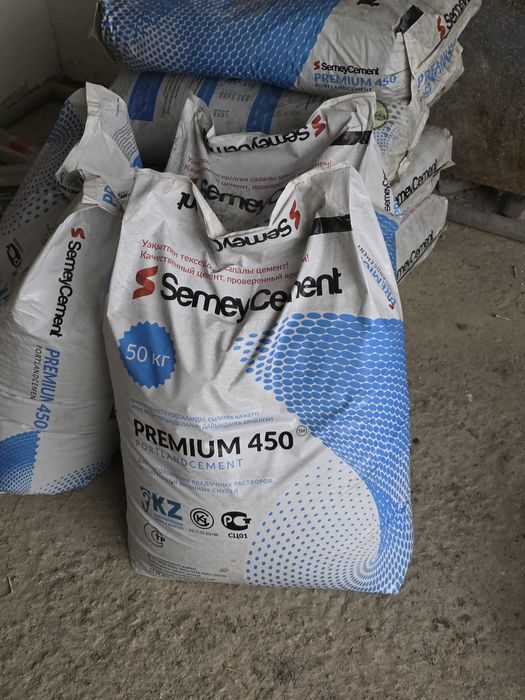 Продам цемент 6 шт