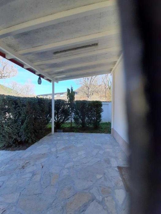 Продава се Къща в София, Градина - 246 кв.м за 1139 €/кв.м - Снимка #2