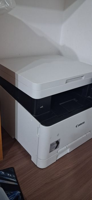 Продам принтер Canon MF641Cw  i-sensus