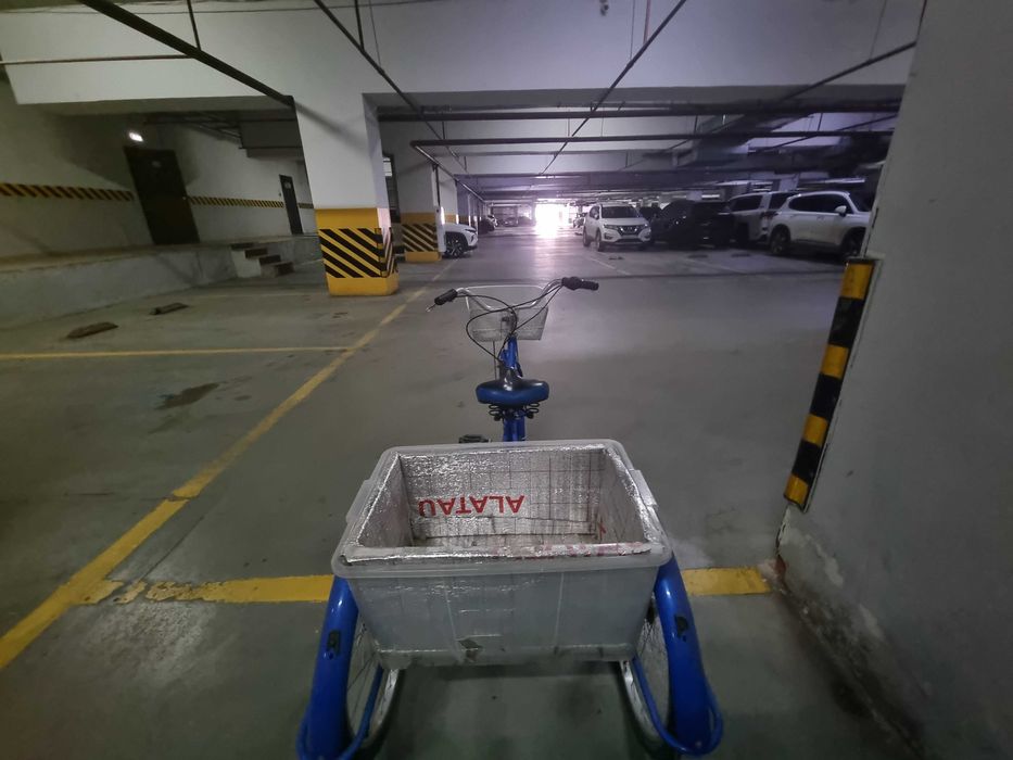 Трехколесный велосипед