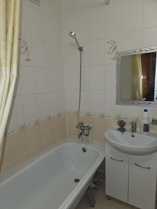 Сдам двухкомнатную  квартиру